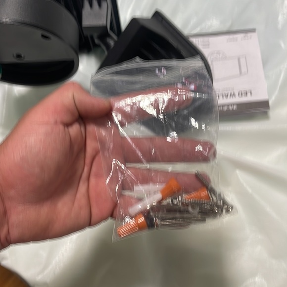 Les wall lamo - Picture 5 of 6